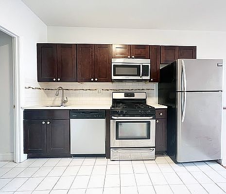 5th image of 446 St Nicholas Ave APT 5D