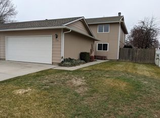 1125 W Crest Wood Dr, Meridian, ID 83642