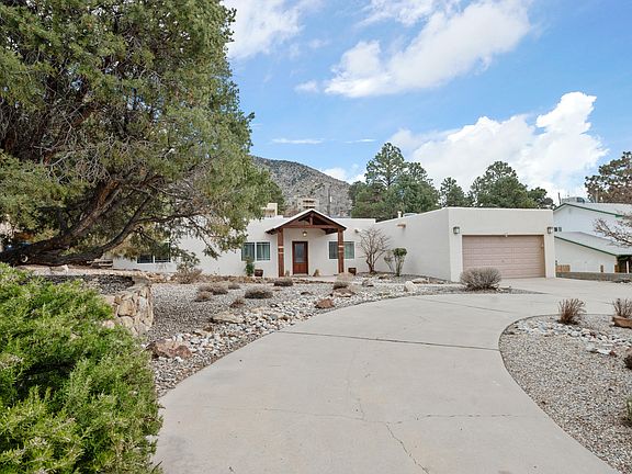 2nd image of 13226 Sunset Canyon Dr NE