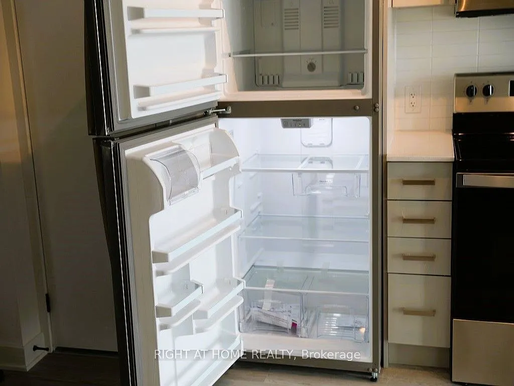 2 bed, $2,150 — Photo 4