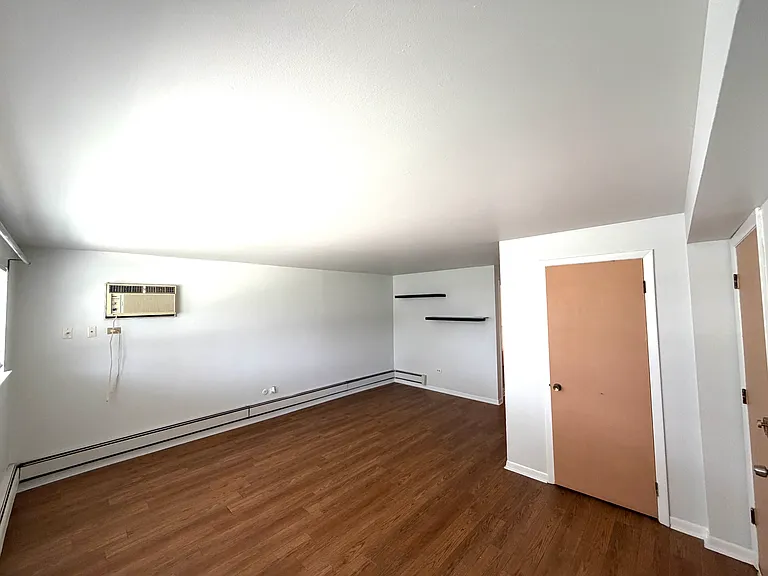 1617 N 35th Ave #G — Photo 4