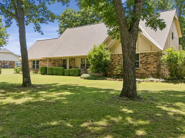 14212 E Dogwood Ln, Claremore, OK 74019
