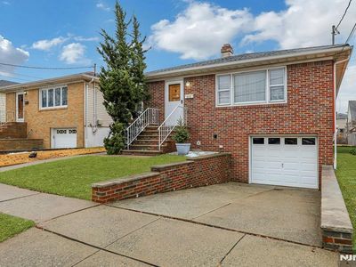 117 Lincoln Ave, North Arlington, NJ, 07031