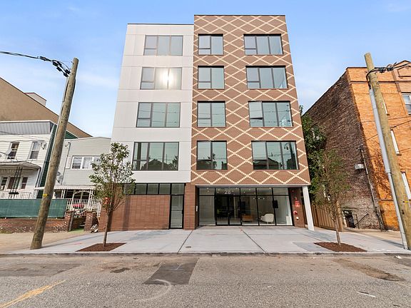 2nd image of 28 Vroom St Unit 503