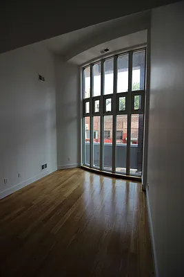 Rented by Bold New York | media 18