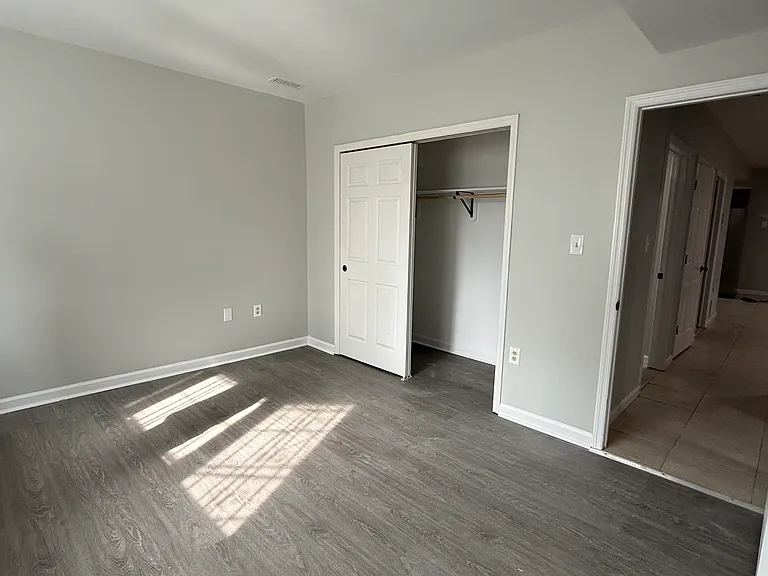 122-124 2nd St #1 — Photo 3