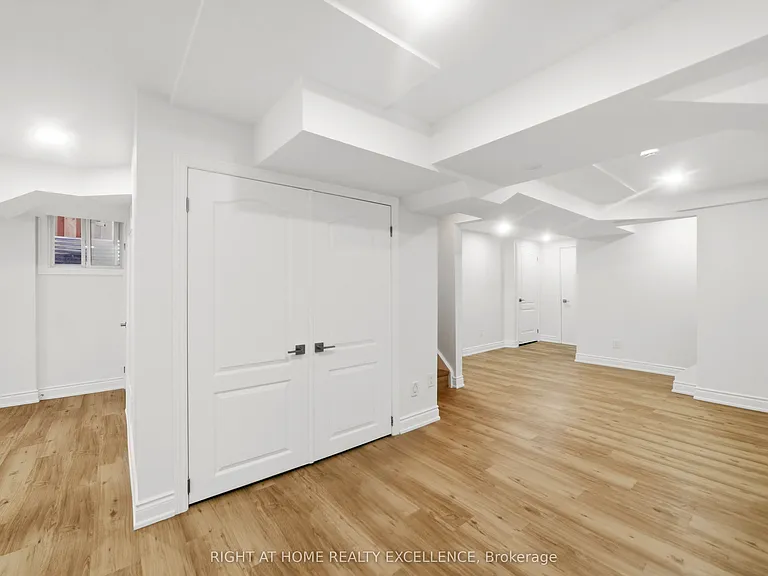 16 Whitford Ct #BASEMENT — Photo 5