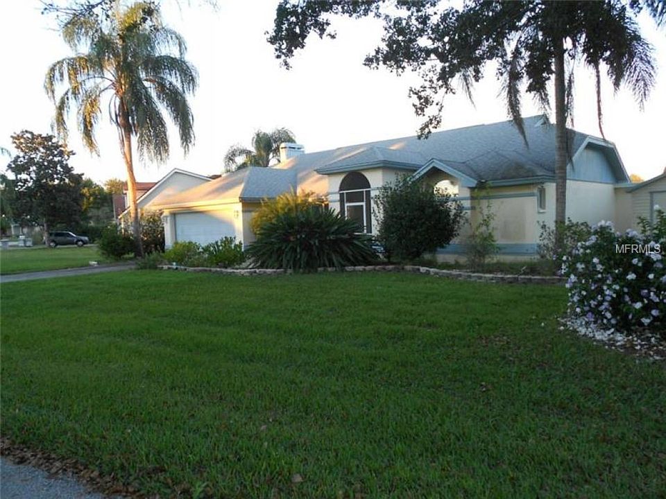 1st image of 416 Somerset Dr