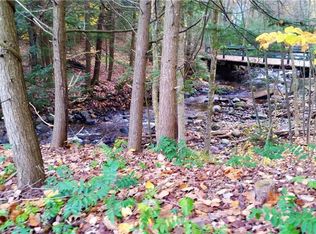 15 Barkhamsted Rd, West Granby, CT 06090