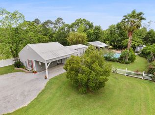 110 Nora Broussard Rd, Youngsville, LA 70592