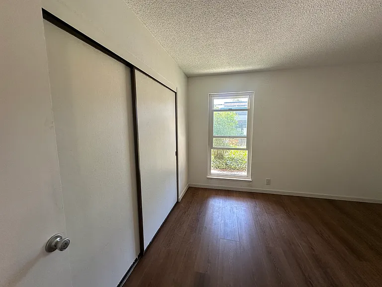 1731 Ellis St #26 — Photo 10