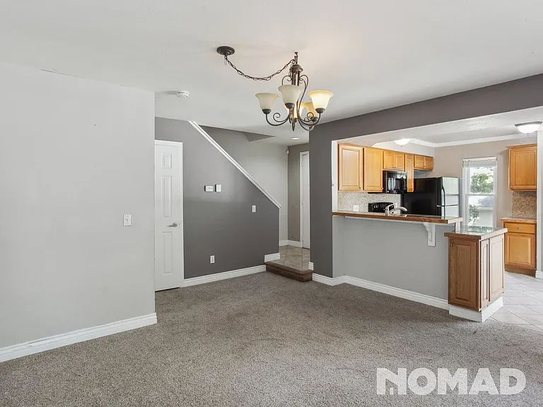 2629 S Xanadu Way #A — Photo 5