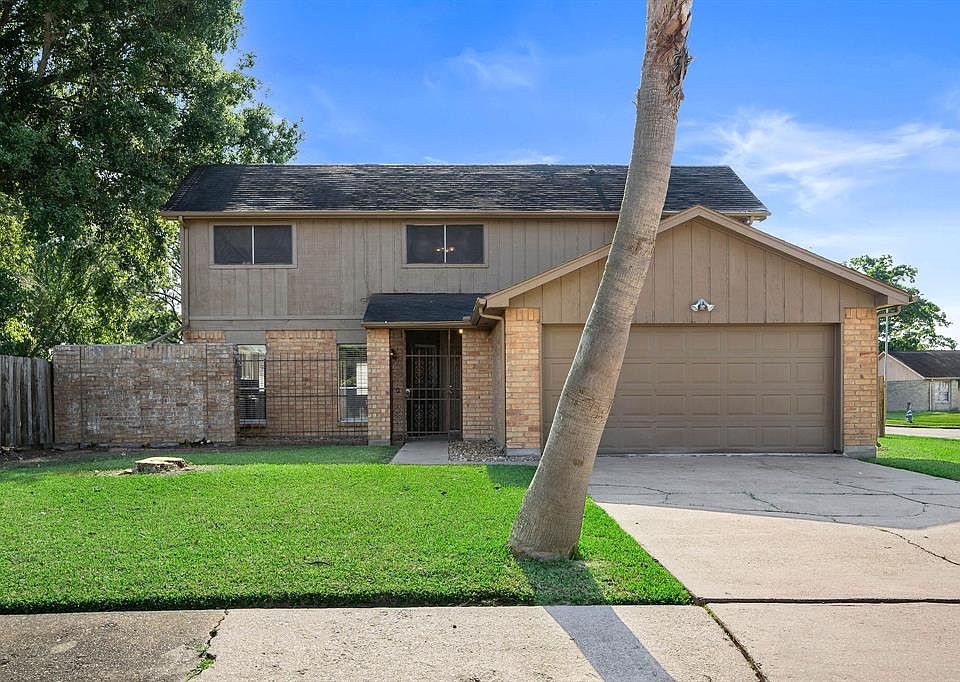 1st image of 16323 Setter Ct