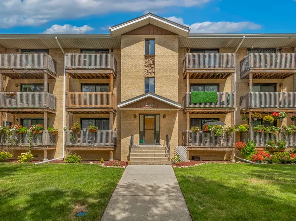 9654 Nottingham Ave APT 2D, Chicago Ridge, IL 60415