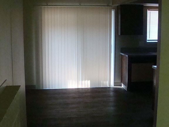 5th image of 1601-1625 Ash St #1623