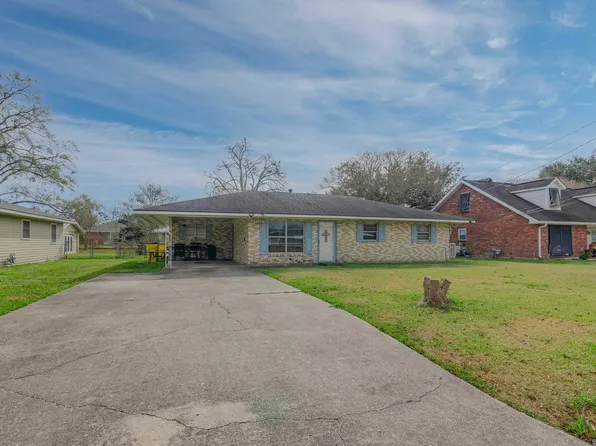 58929 Obier St, Plaquemine, LA 70764