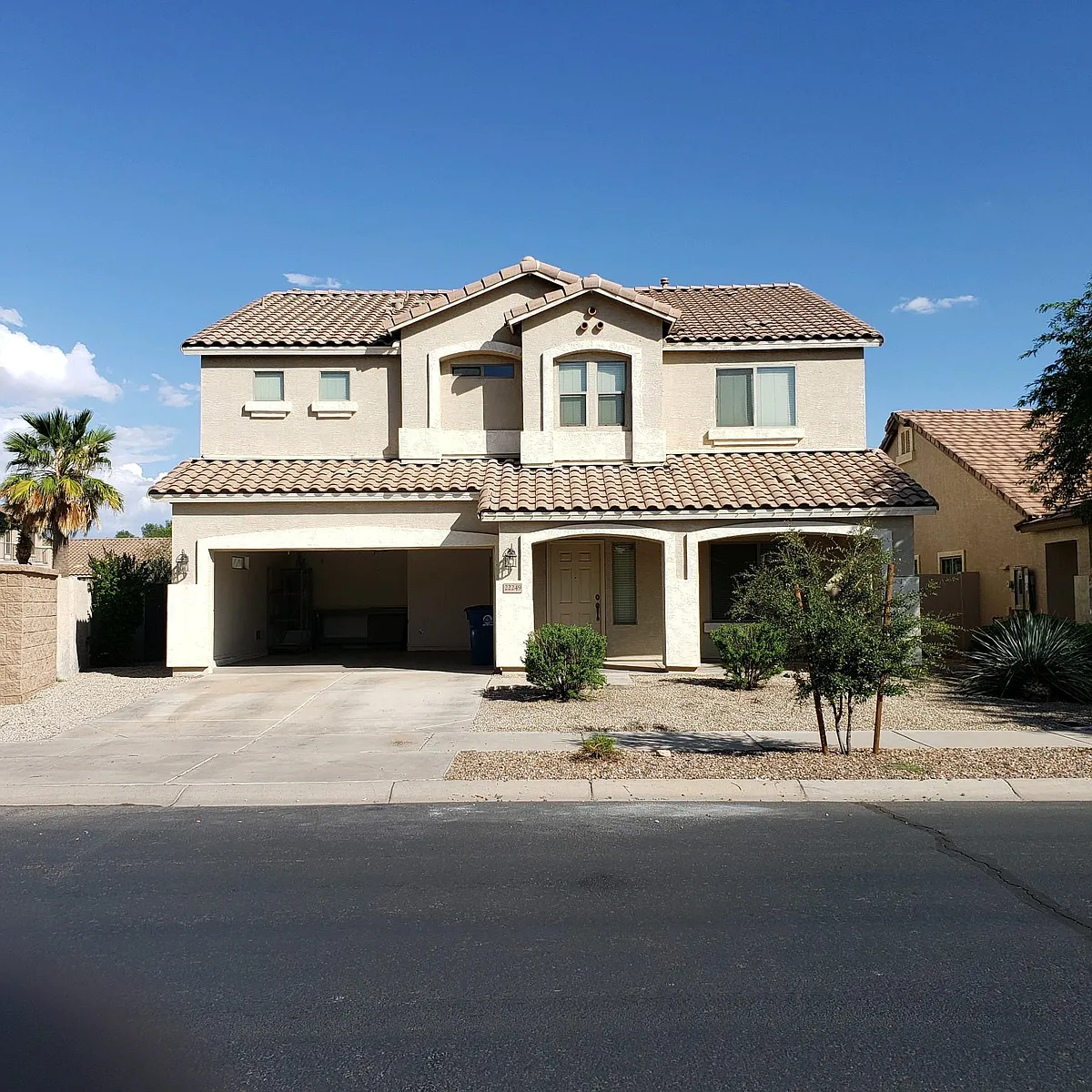 Frontage - 22249 E Calle De Flores