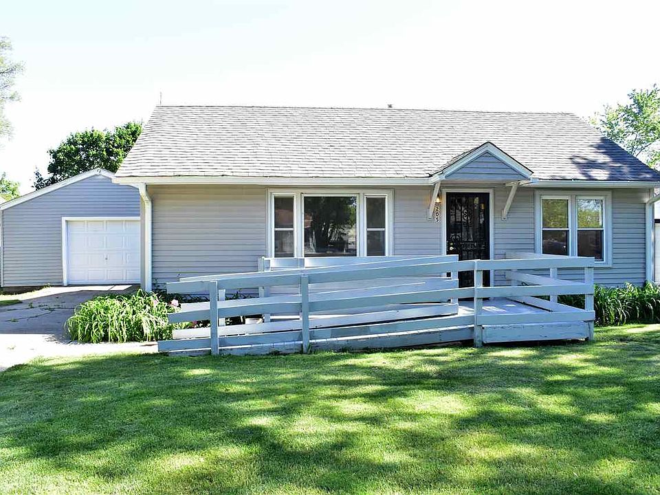 1st image of 205 Winona Dr
