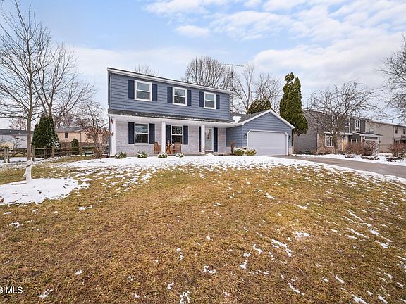 4th image of 7817 Shaftesbury Dr