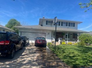 3447 42nd St, Highland, IN 46322