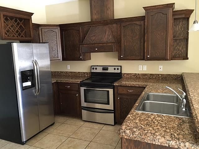 1306 W Kiwi Ave APT 2, Pharr, TX 78577 | Zillow