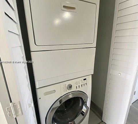 4th image of 1783 W 41st St #1783