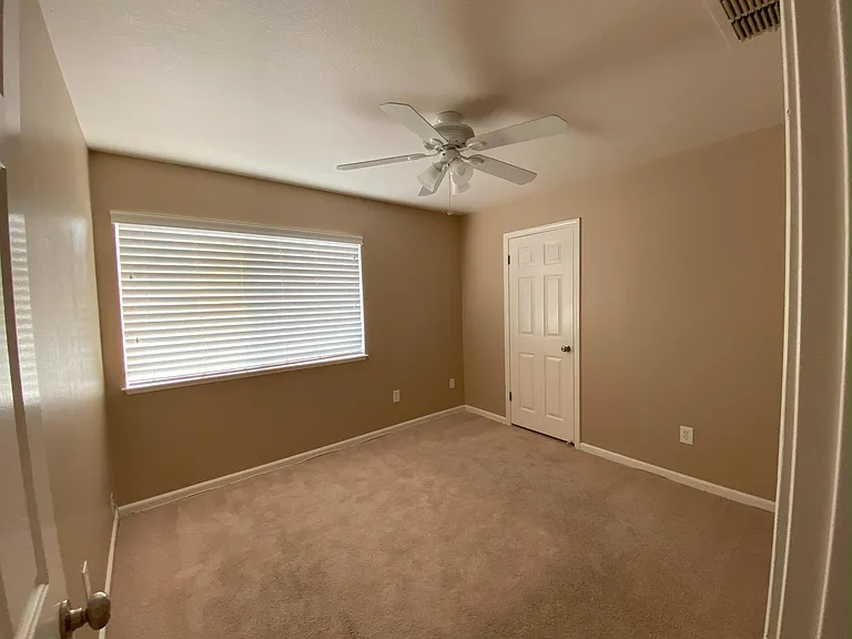 422 Madrone Pl — Photo 34