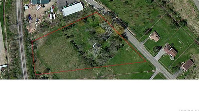 1st image of 51 Mill St