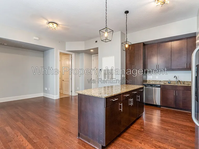 4625 Piedmont Row Dr #611 — Photo 10