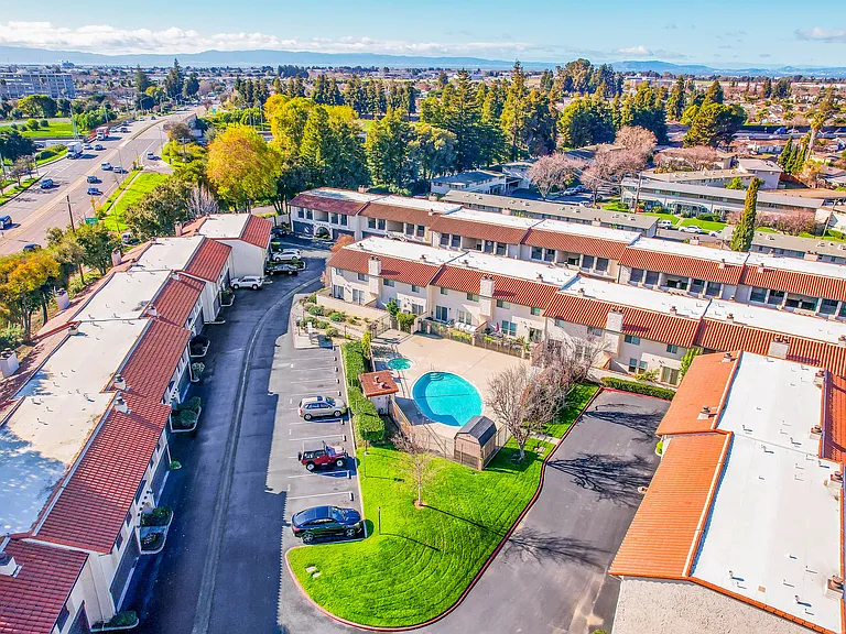 24054 La Paz Way — Photo 48