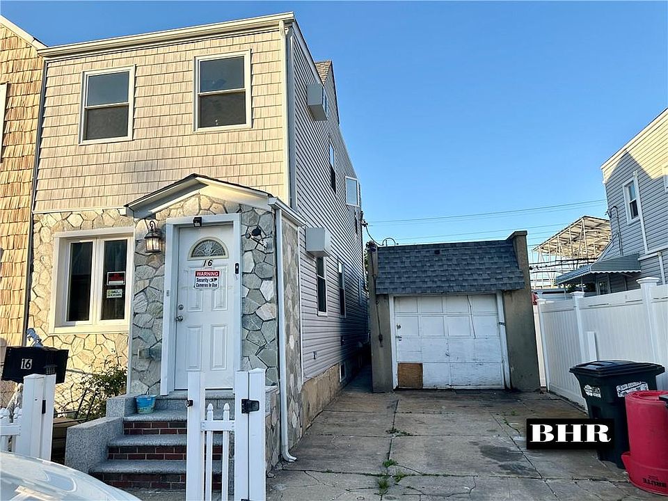 1st image of 16 Aster Ct