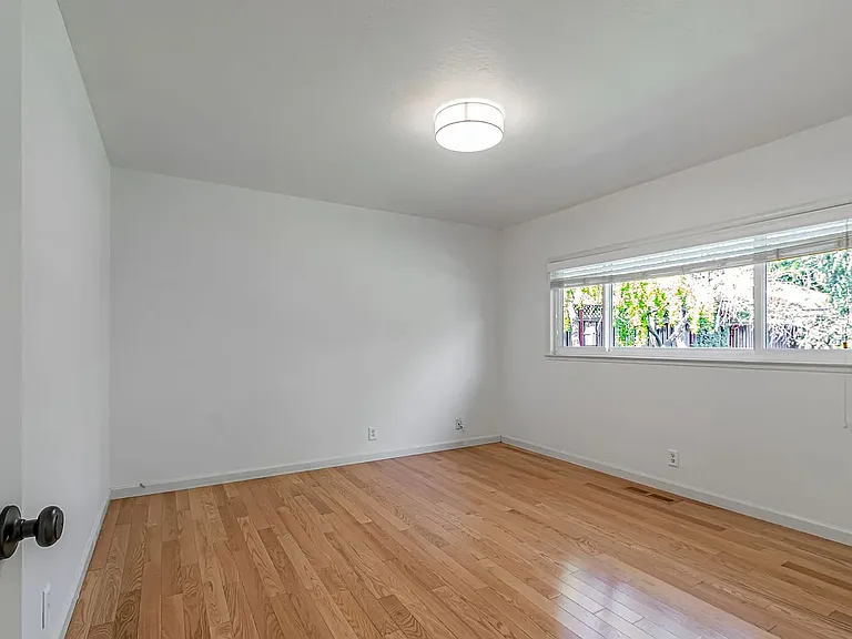 86 N Springer Rd — Photo 10