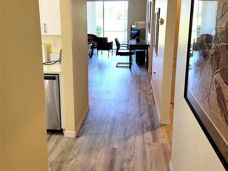 9620 Club South Cir #5105 — Photo 2