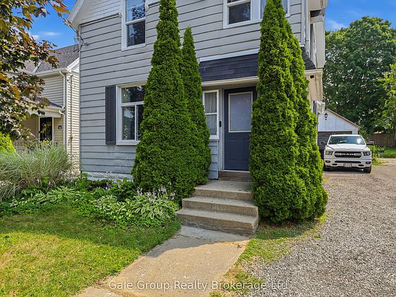 3rd image of 32 West Ave