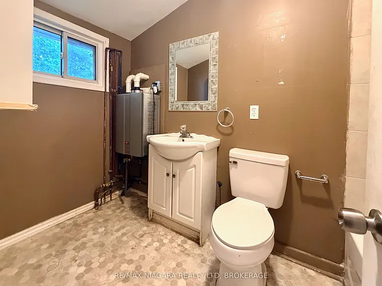 4103 Dyson Ave — Photo 8
