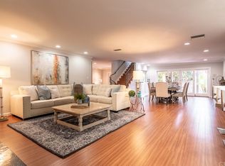 701 Andover Dr, Burbank, CA 91504