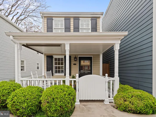 321 N Fayette St, Alexandria, VA 22314