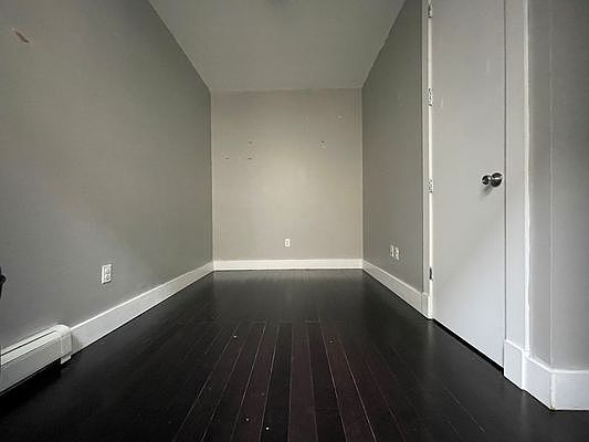 4th image of 520 W 139th St #54A