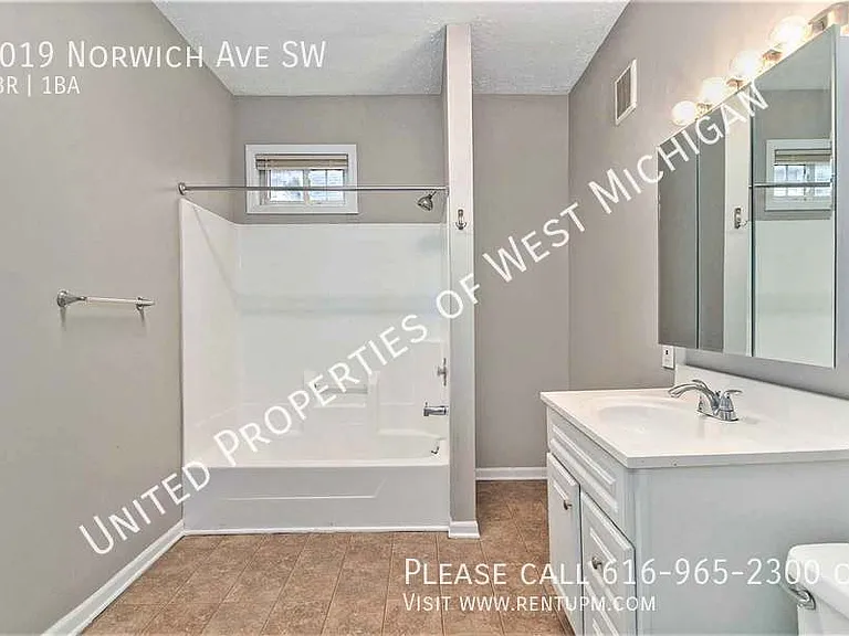 1019 Norwich Ave SW — Photo 11