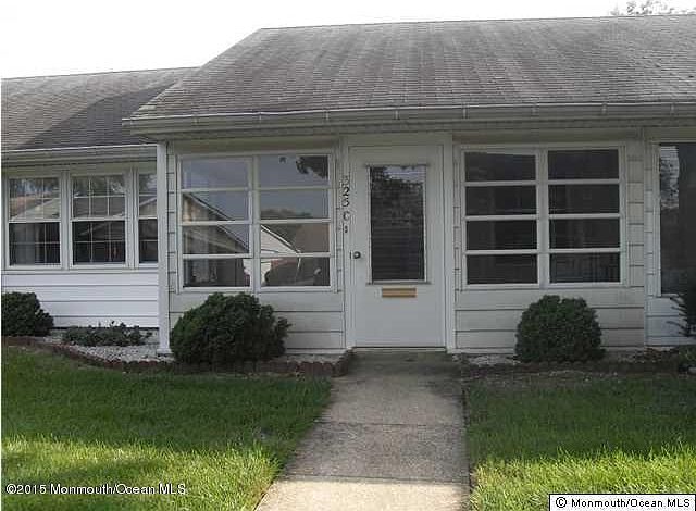 1st image of 422C Chatham Ct #100C