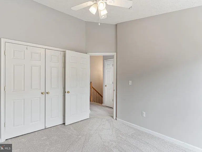 8212 Silverton Ct — Photo 29