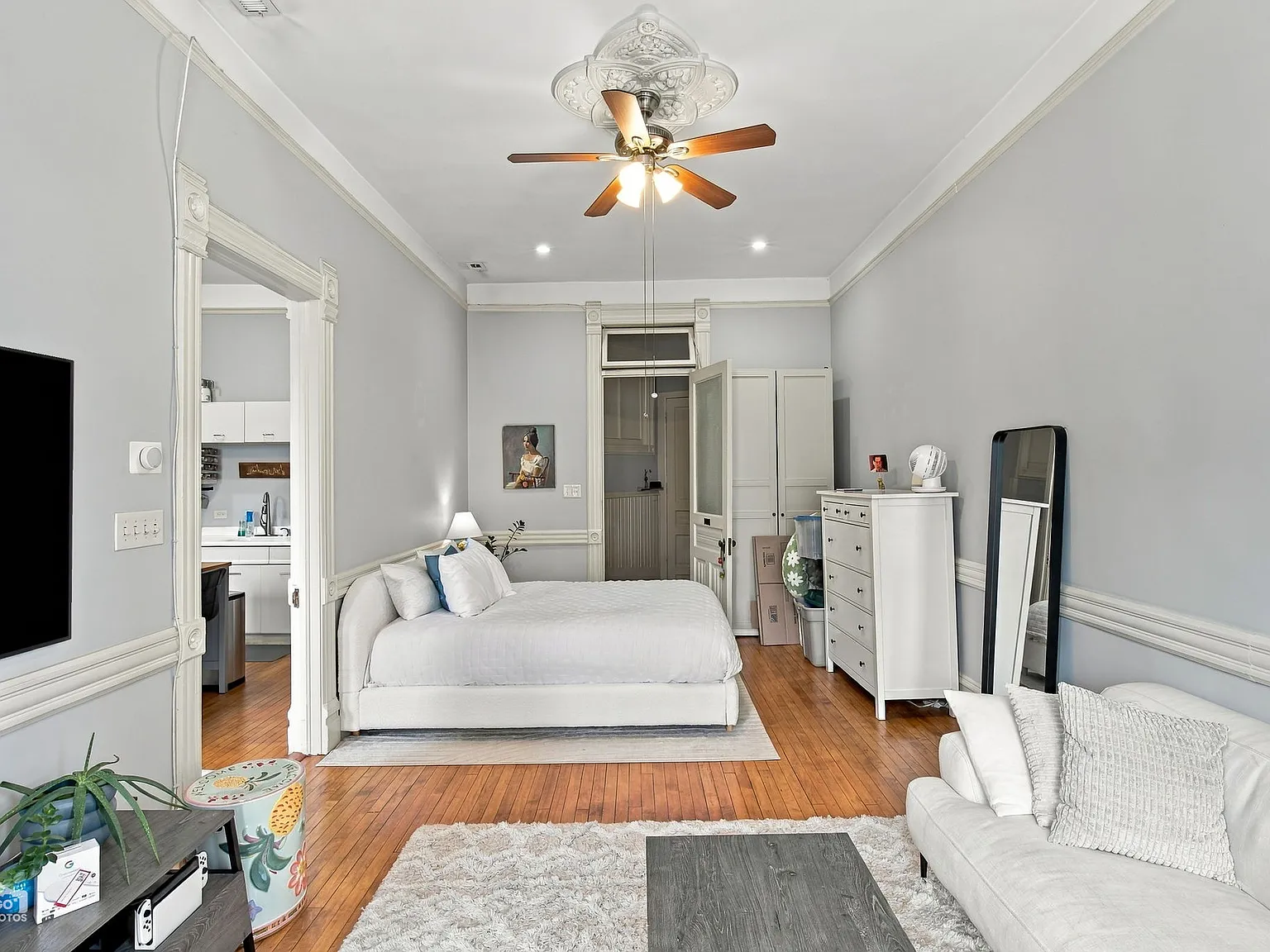 2772 N Lincoln Ave — Photo 4
