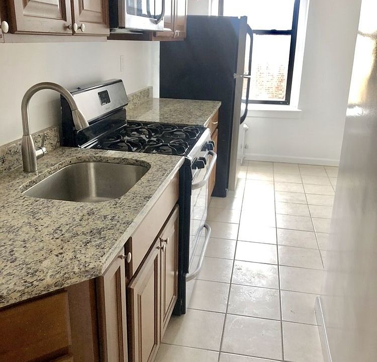 1st image of 4323 40th St #3H