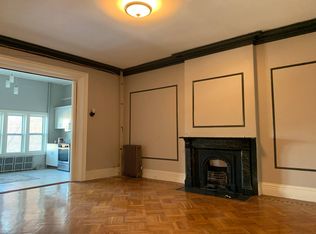 21 Elk St APT 202, Albany, NY 12207