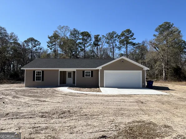 95 Tanglewood Dr, Homerville, GA 31634