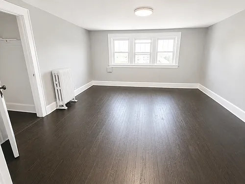 179 Isabella Ave Photo 1