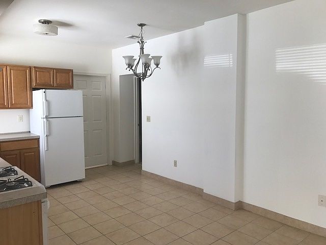 2nd image of 311 Main St APT 1B
