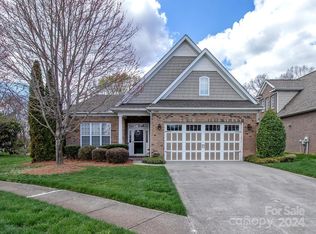 11028 Round Rock Rd, Charlotte, NC 28277