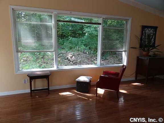 2nd image of 5968 Sewickley Dr