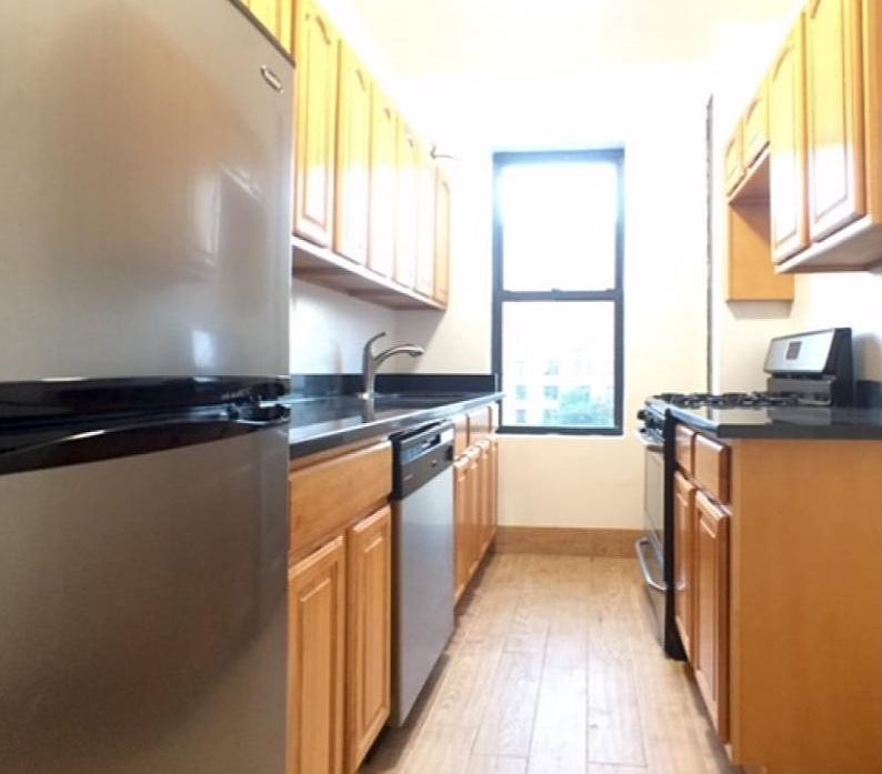 1st image of 560 W 151st St APT E3